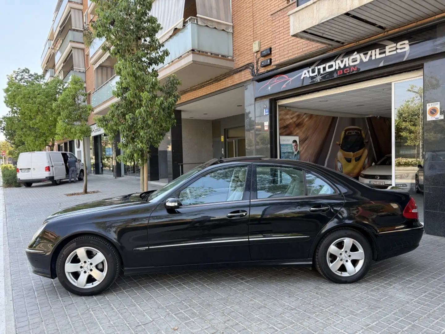 Mercedes-Benz E 320 Grijs - 2