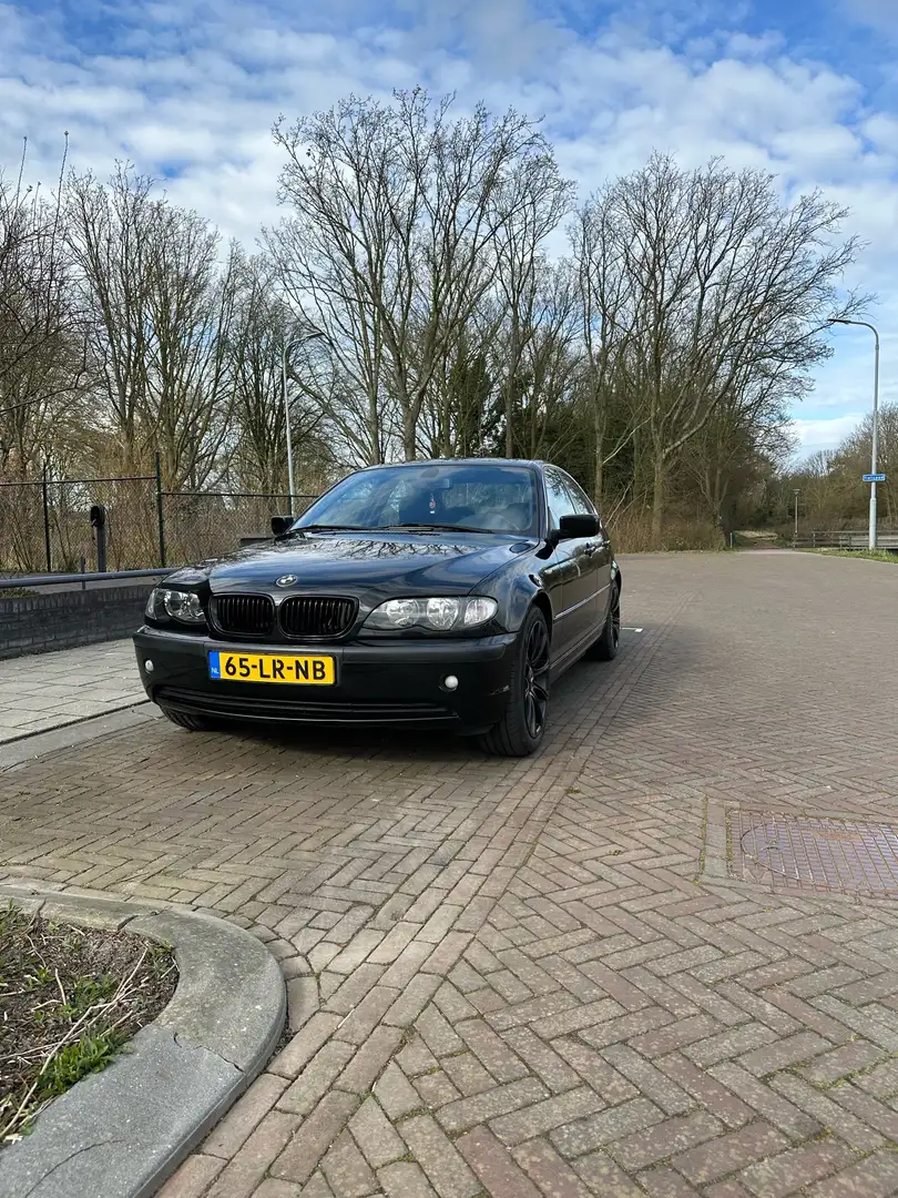 BMW 330 316i Special Exec. Negru - 2