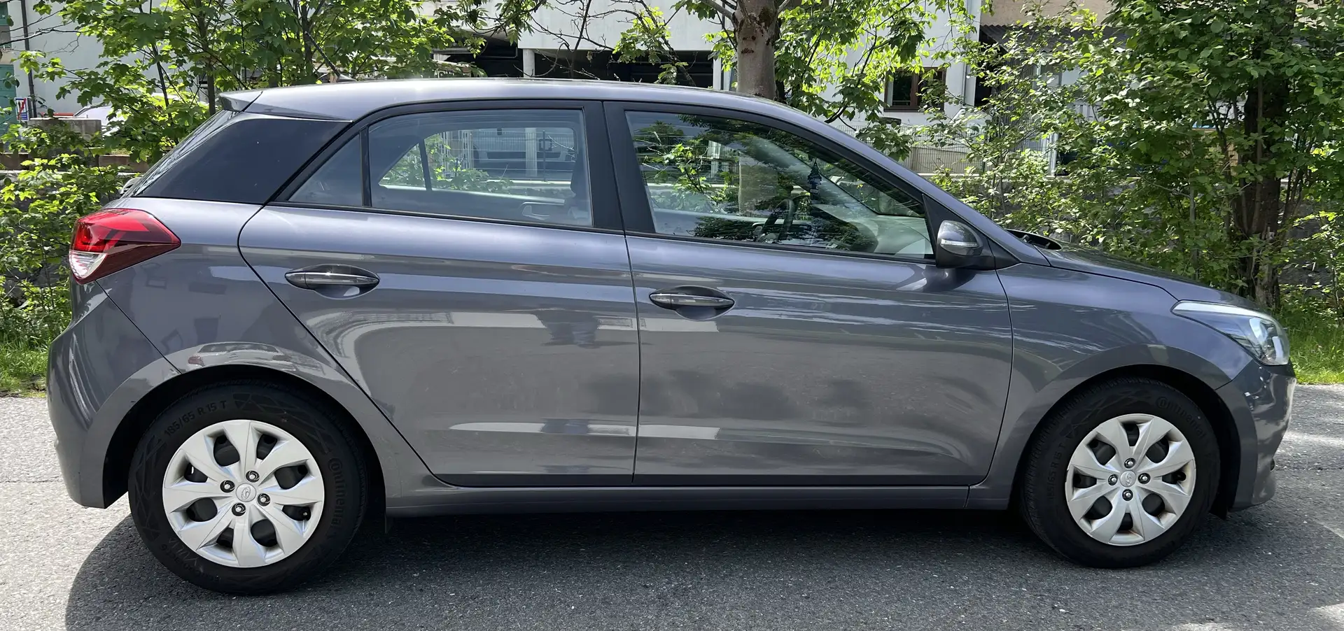 Hyundai i20 1.2 Trend - 2