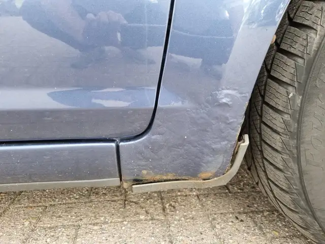 Ford Focus C-Max view 11