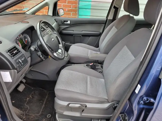 Ford Focus C-Max view 5