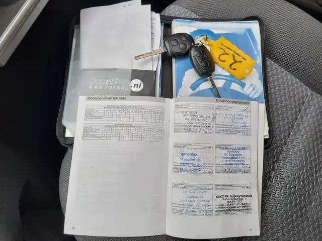 Ford Focus C-Max view 8