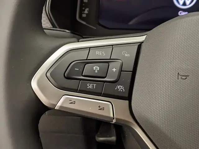 Volkswagen T-Cross view 10