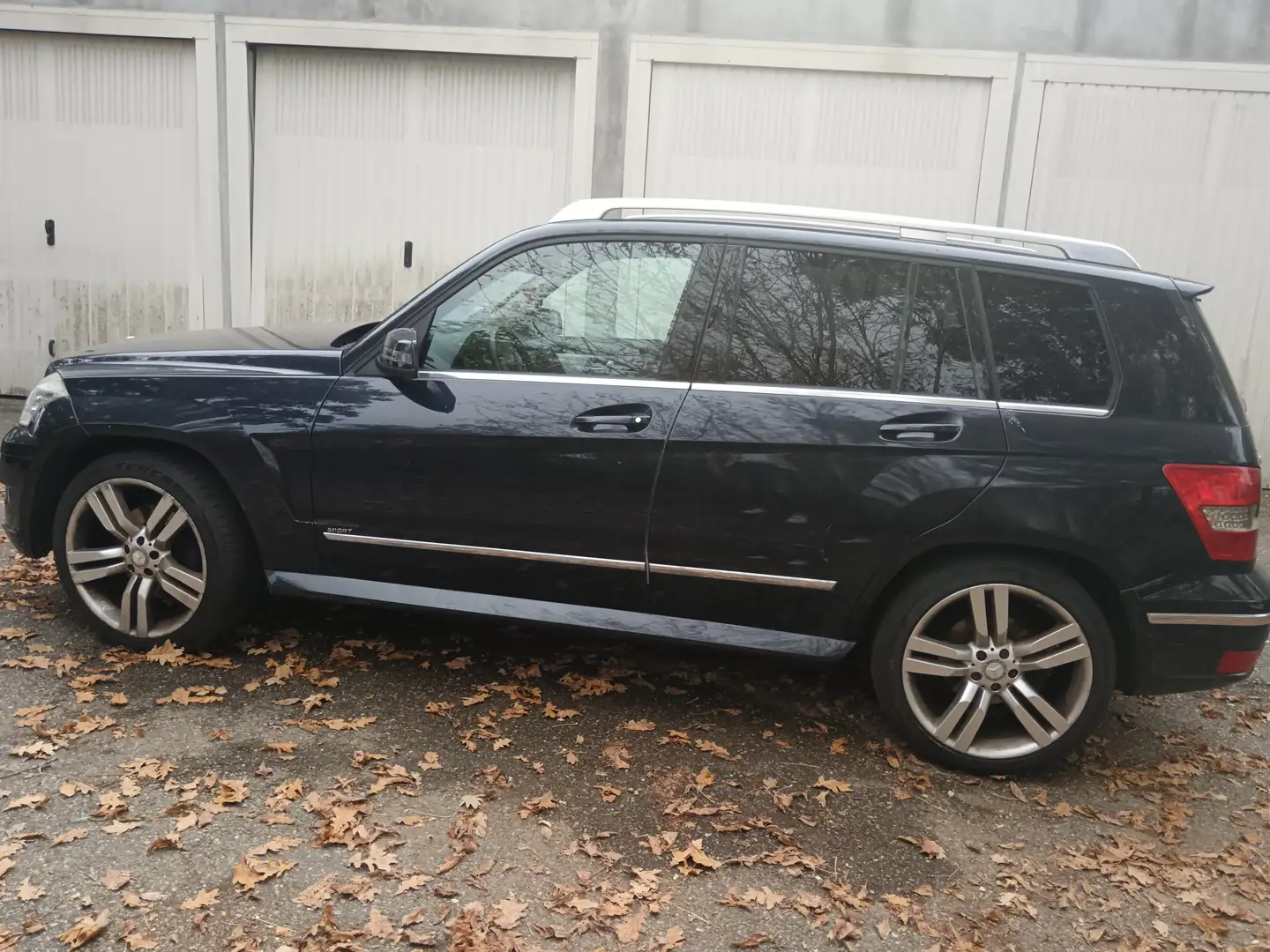 Mercedes-Benz 280 GLK 280 4MATIC Niebieski - 2