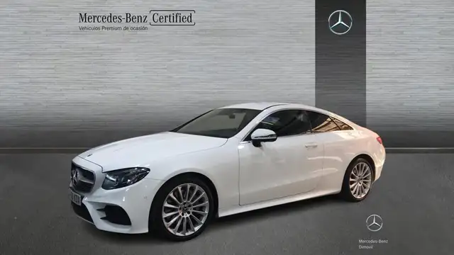 Mercedes-Benz E 300 -CLASS COUPE AMG LINE