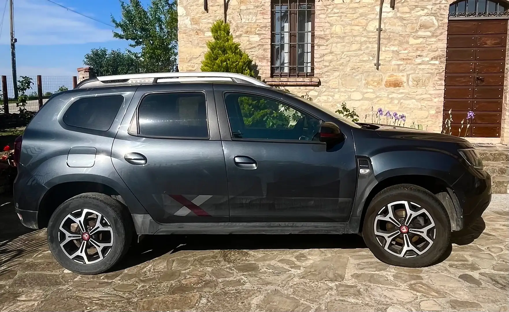 Dacia Duster Duster II 2018 1.5 blue dci techroad 4x2 Grigio - 2