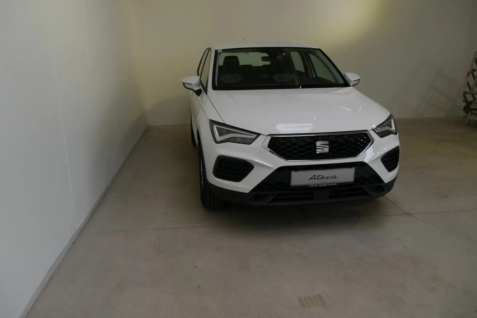 SEAT Ateca Reference Edition 1.0 TSI Weiß - 2