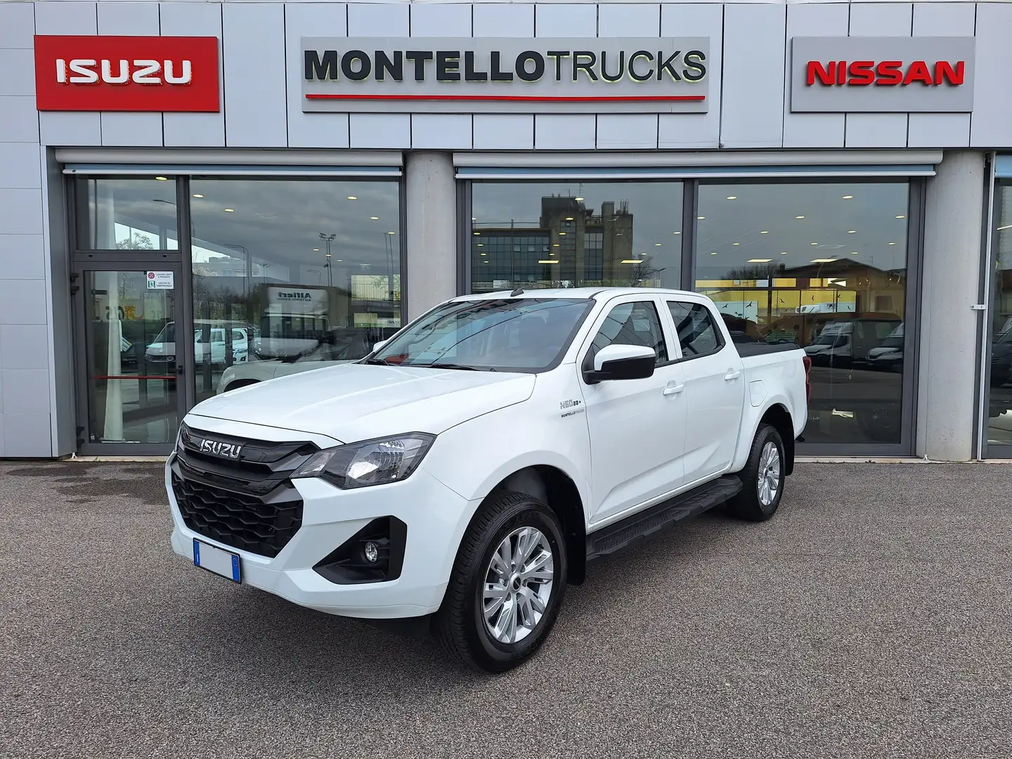 Isuzu D-Max 1.9 164cv Crew N60BB+ 4x4 A/T ShutterLid 1000kg Wit - 1