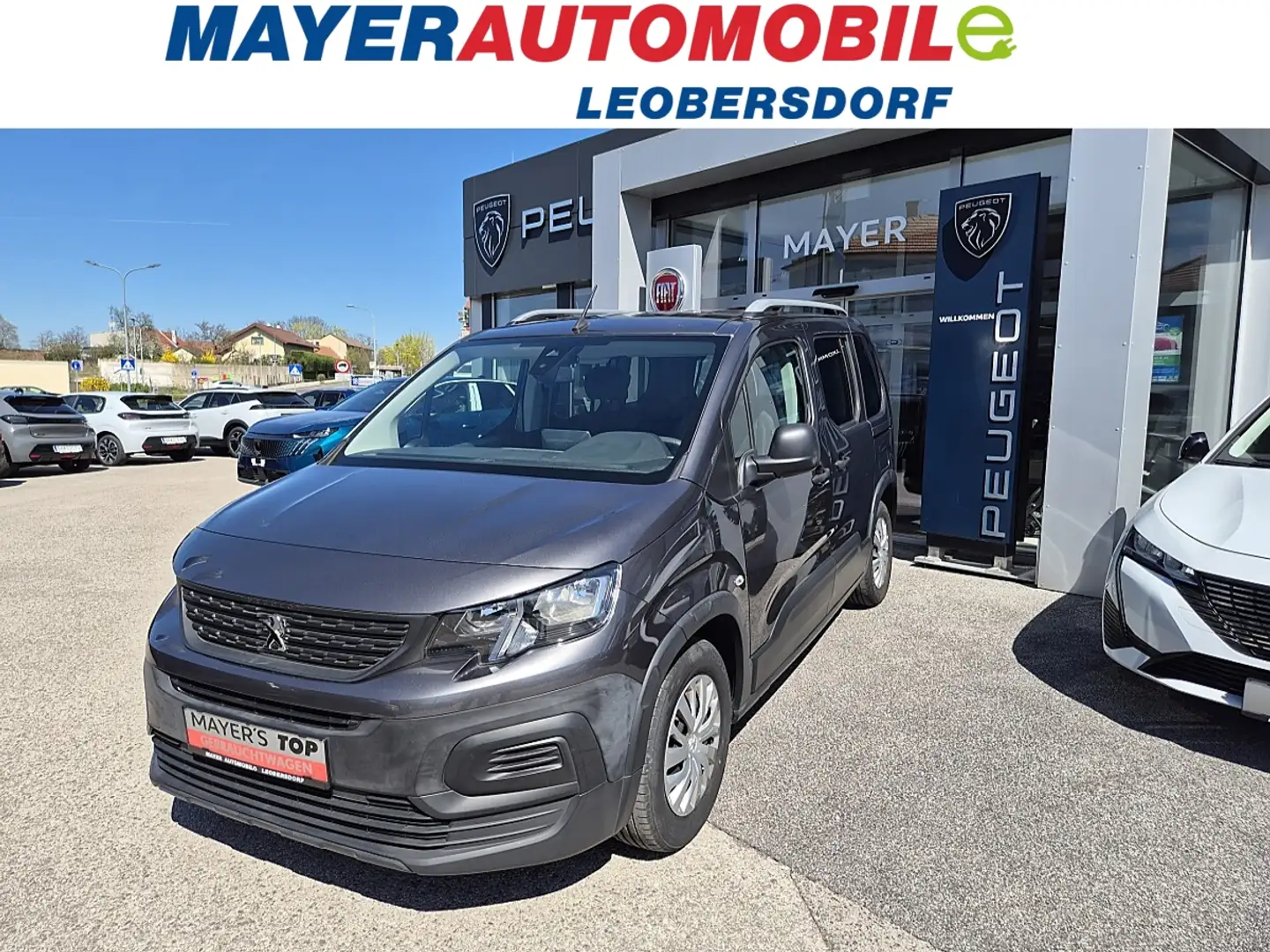 Peugeot Rifter 1,5 BlueHDI 100 S&S Active Grau - 1
