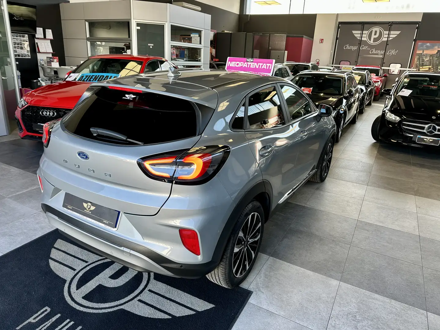 Ford Puma 1.0 EcoBoost Hybrid 125CV S&S Titanium X Gris - 2