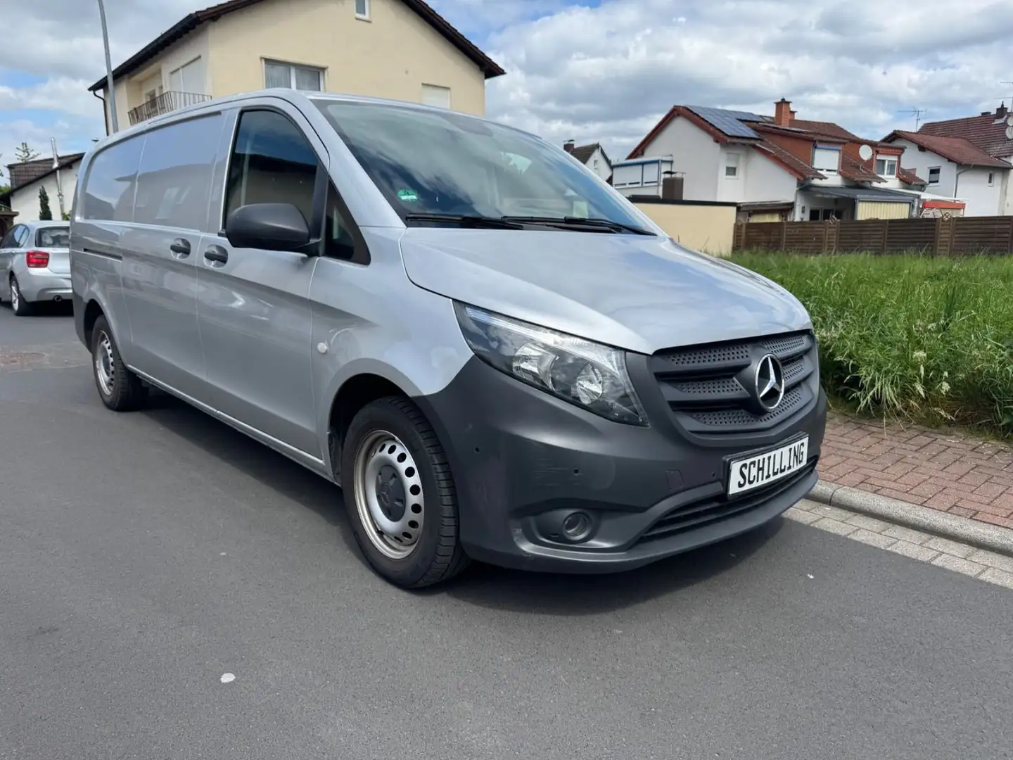 Mercedes-Benz Vito Kasten 116 CDI PRO RWD extralang+Automatik Silver - 2