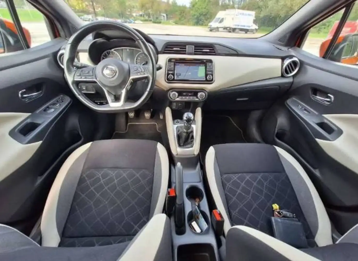 Nissan Micra Micra 0,9 IG-T N-Connecta N-Connecta Orange - 1