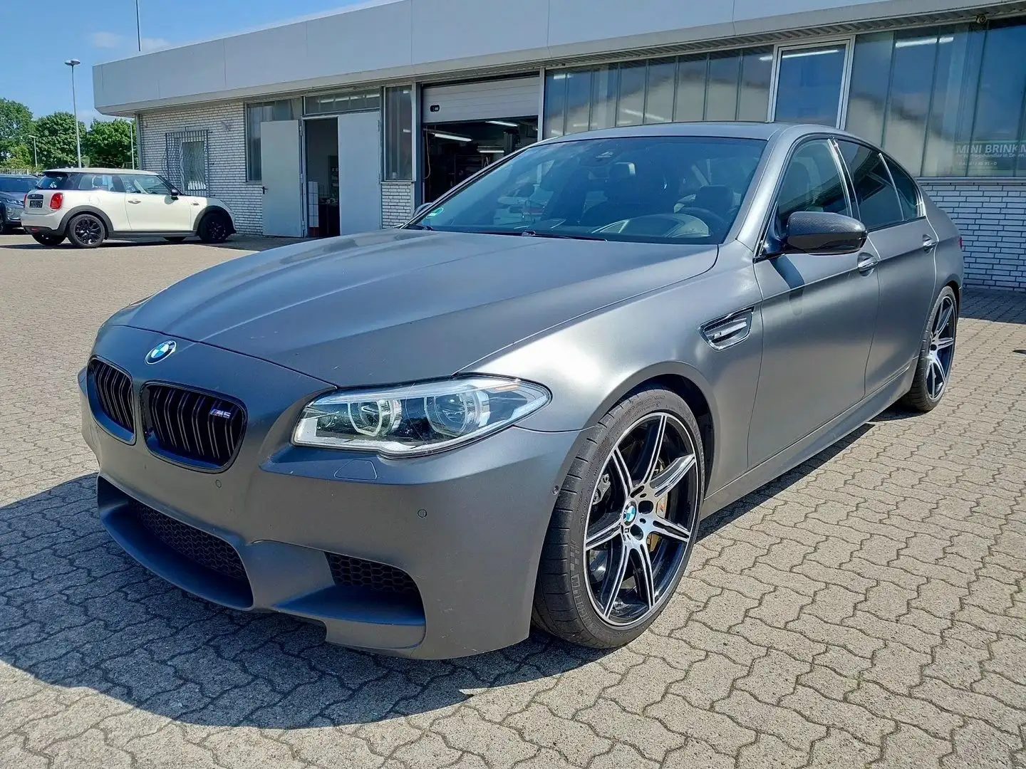 BMW M5 F10 Competition Edition 1/200 600 PS !!! Grau - 1