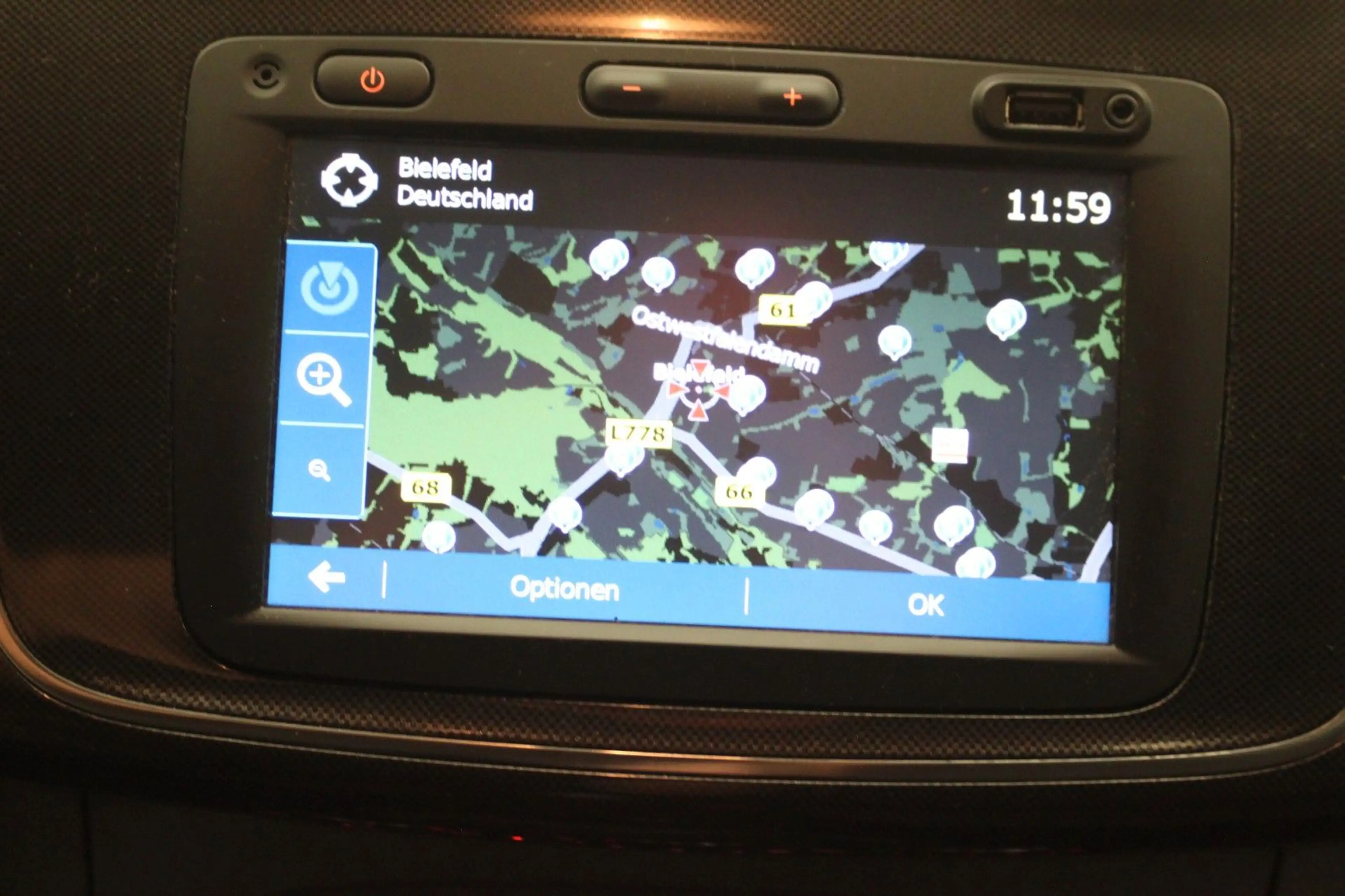 Dacia Logan MCV II/ Klima/ Navi/ Bluetooth/ PDC/ 56tkm — photo 15