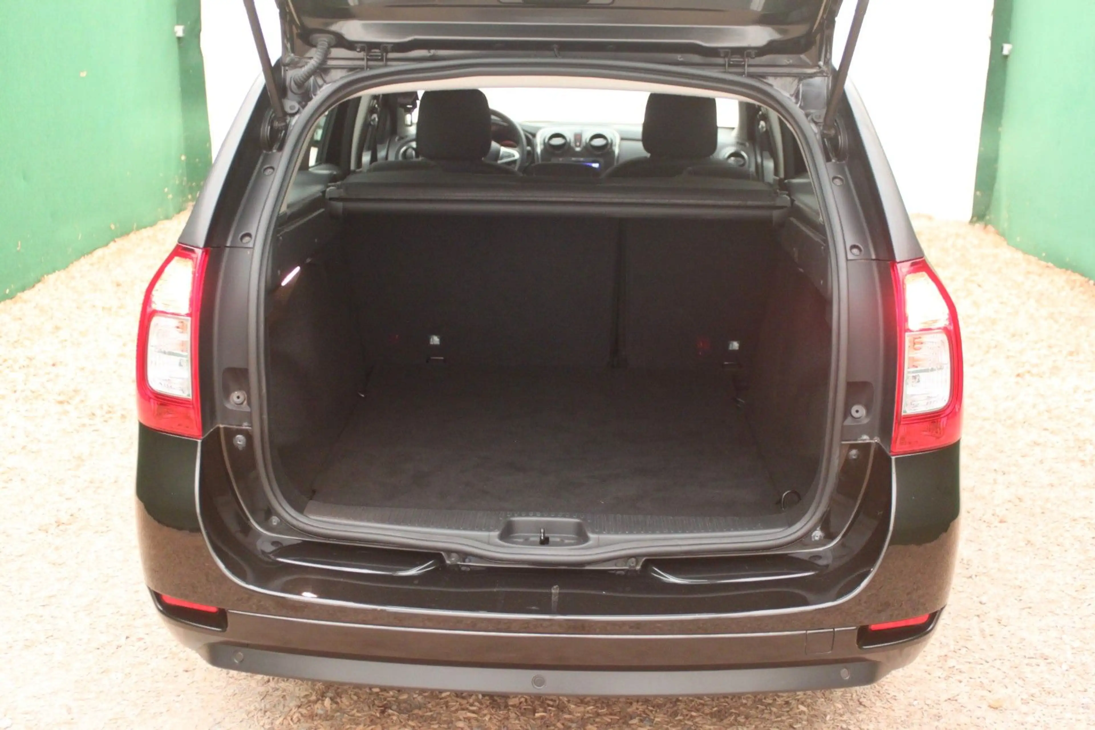 Dacia Logan MCV II/ Klima/ Navi/ Bluetooth/ PDC/ 56tkm — photo 9