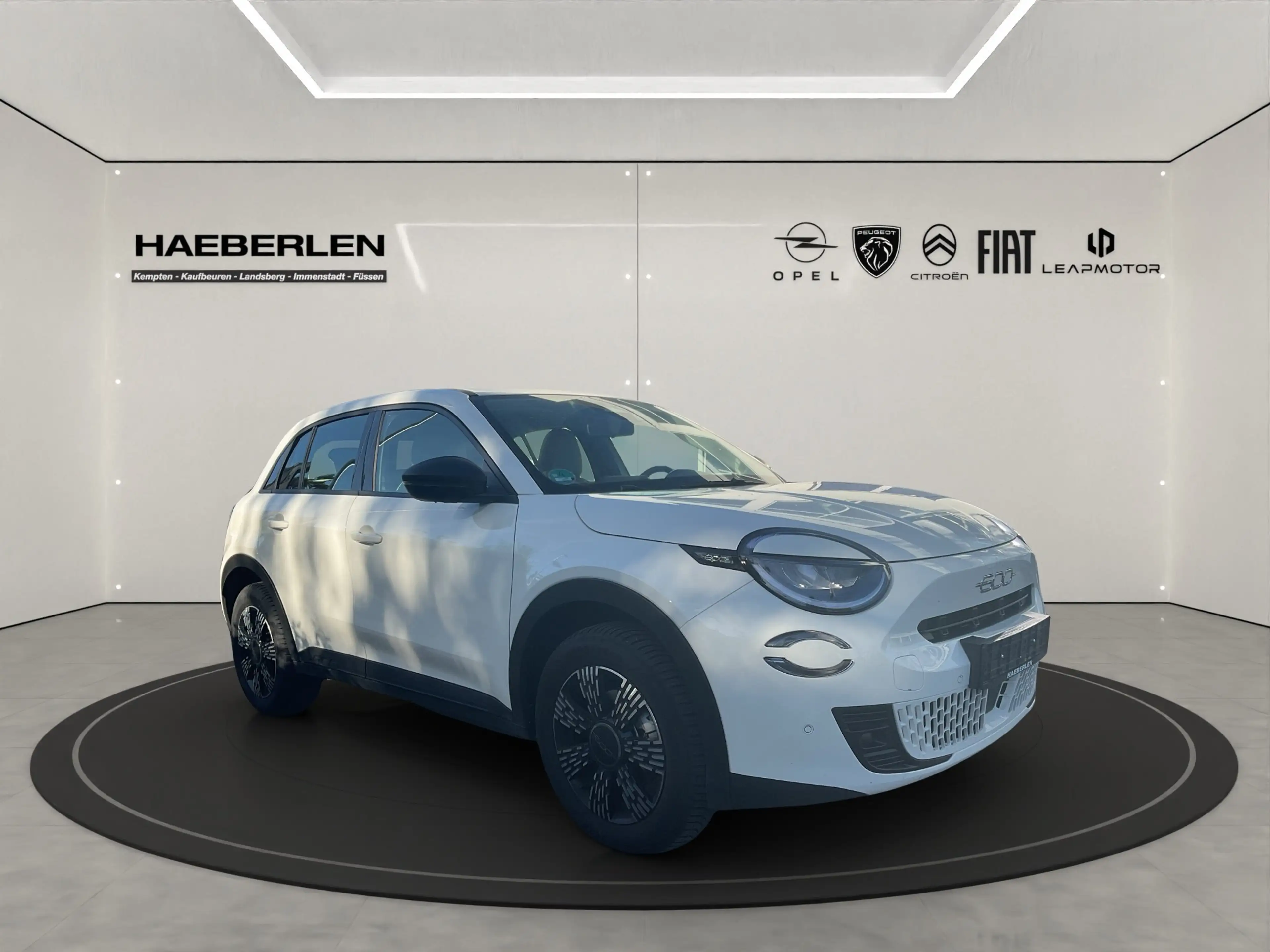 Fiat 600 Business Edt. Autom *Sitzhz+Allwetter+Kamera* — photo 7