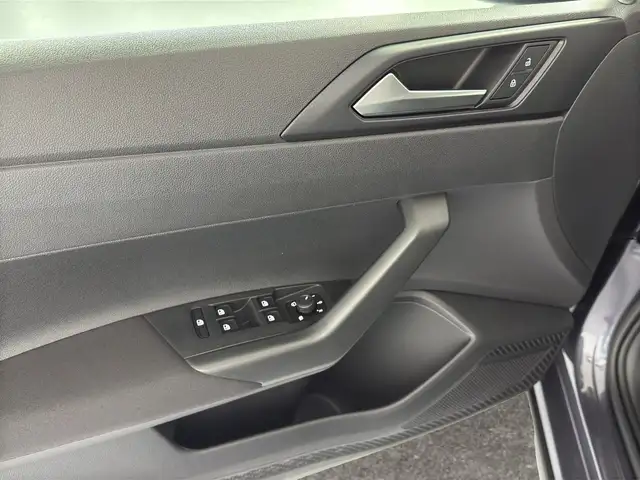 Volkswagen Taigo view 14