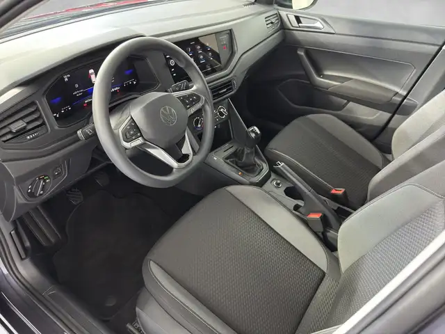 Volkswagen Taigo view 6