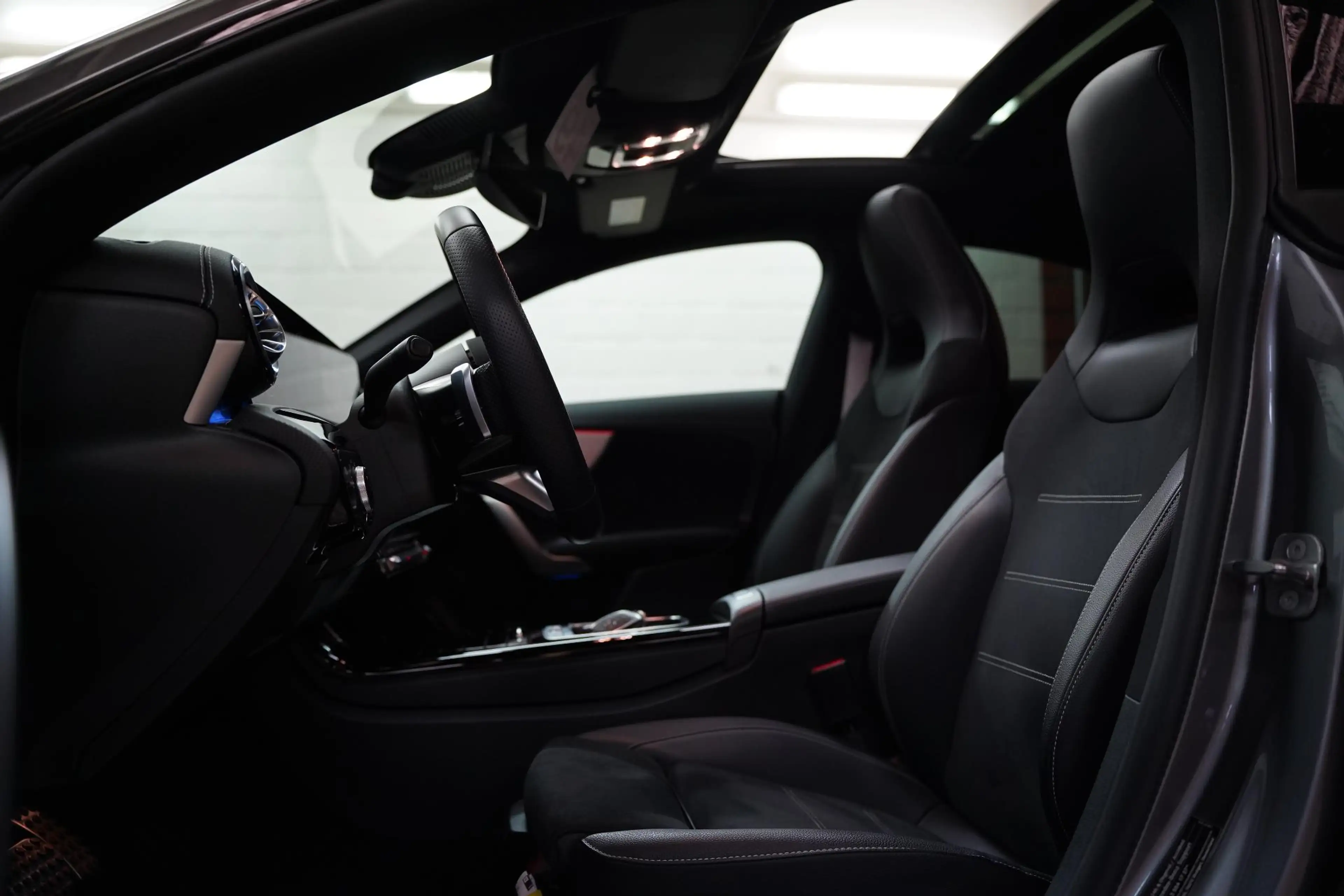 Mercedes-Benz CLA 180 CLA Star Edition | HUD | Pano | 360° | Memory Seat — photo 12
