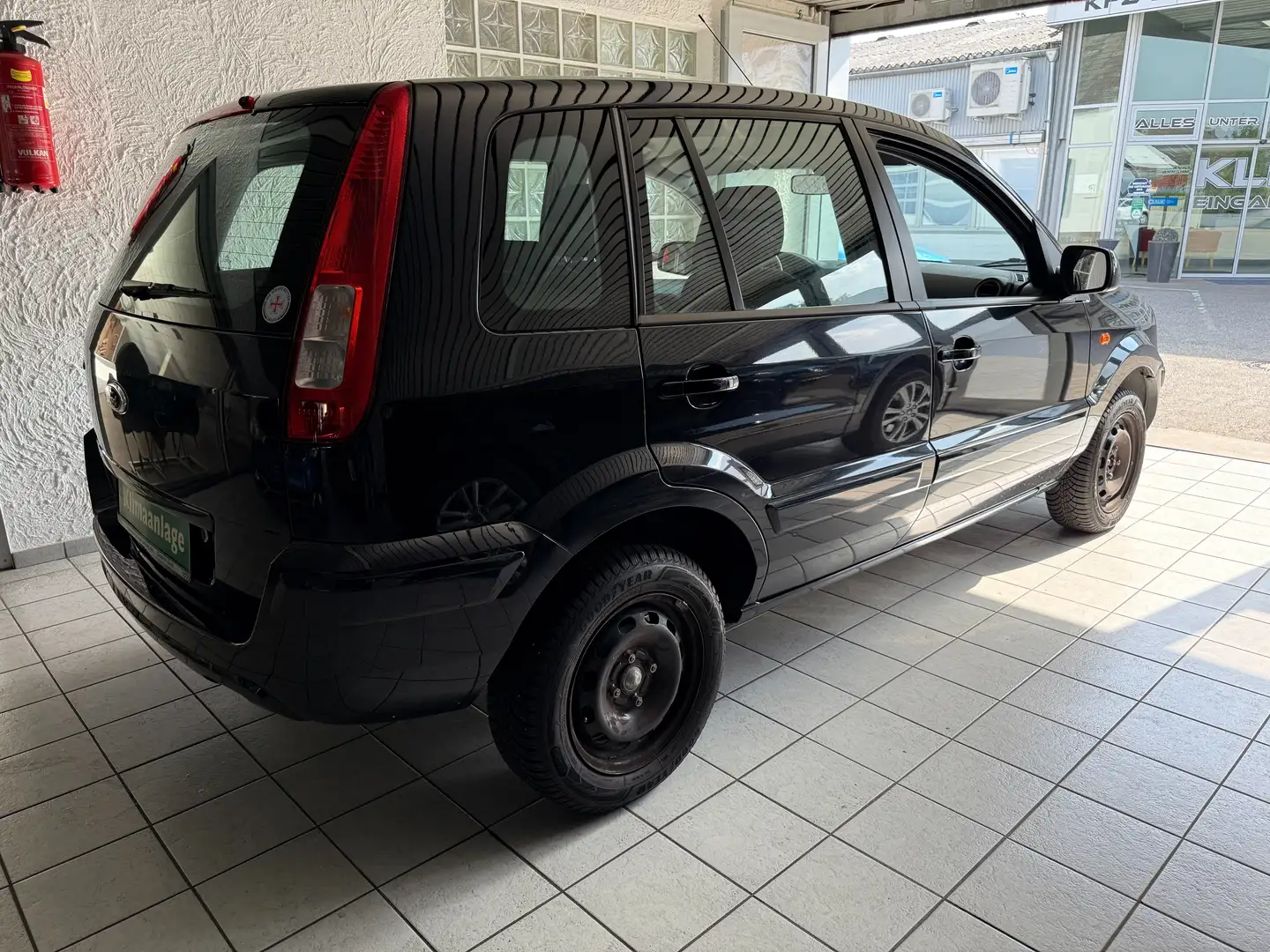 Ford Fusion 1.4 16V *TREND* Negro - 2