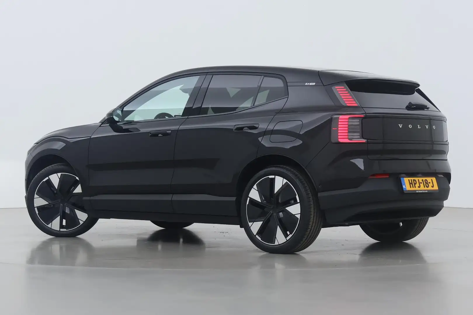 Volvo EX30 Single Motor Extended Range Ultra 69 kWh | Stoel+S Czarny - 2