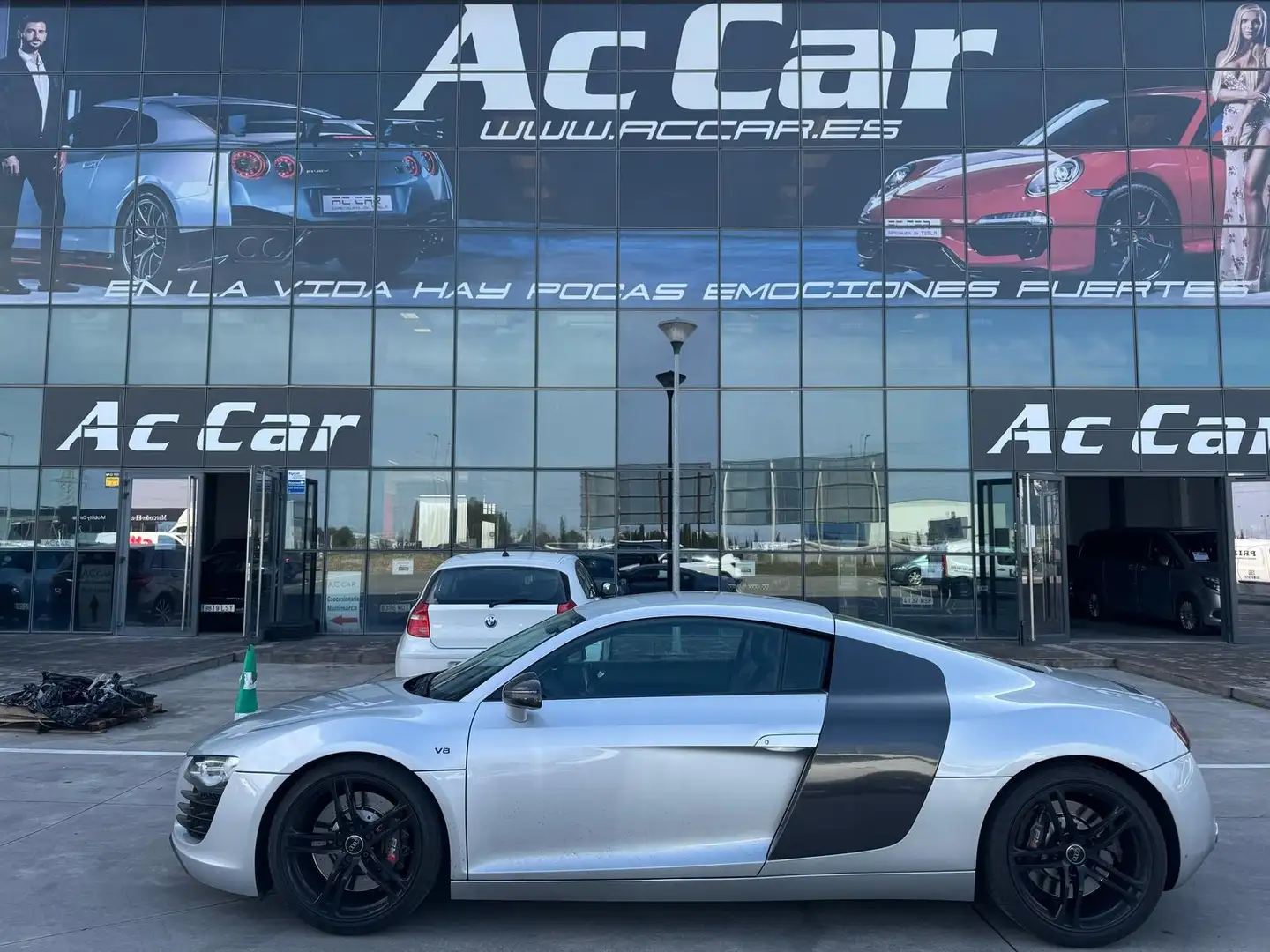 Audi R8 4.2 FSI quattro R tronic Gris - 1