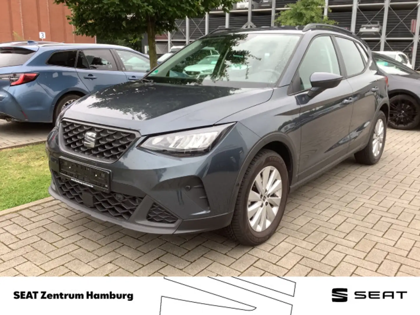 SEAT Arona 1.0 TSI Style DSG ACC Keyless CarPlay Cam Grau - 1