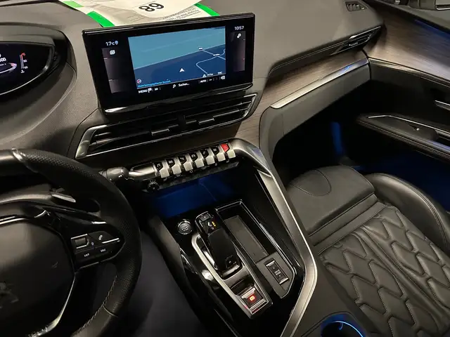 Peugeot 5008 view 22