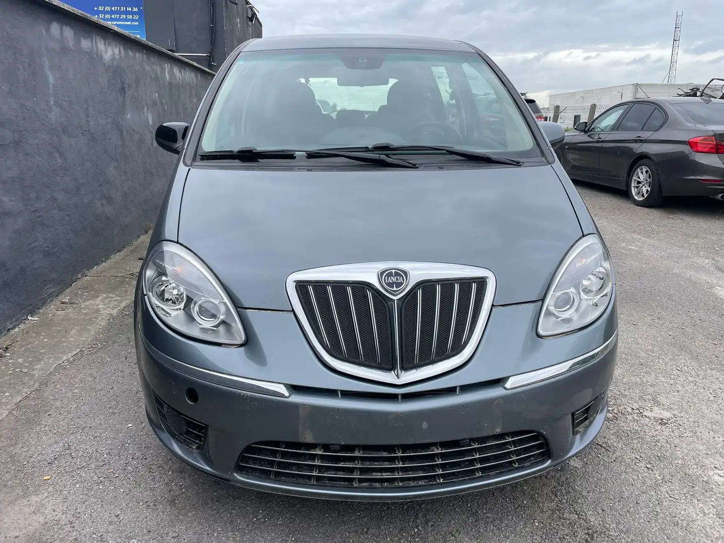 Lancia MUSA Musa 1.4i Gold Start Grau - 2