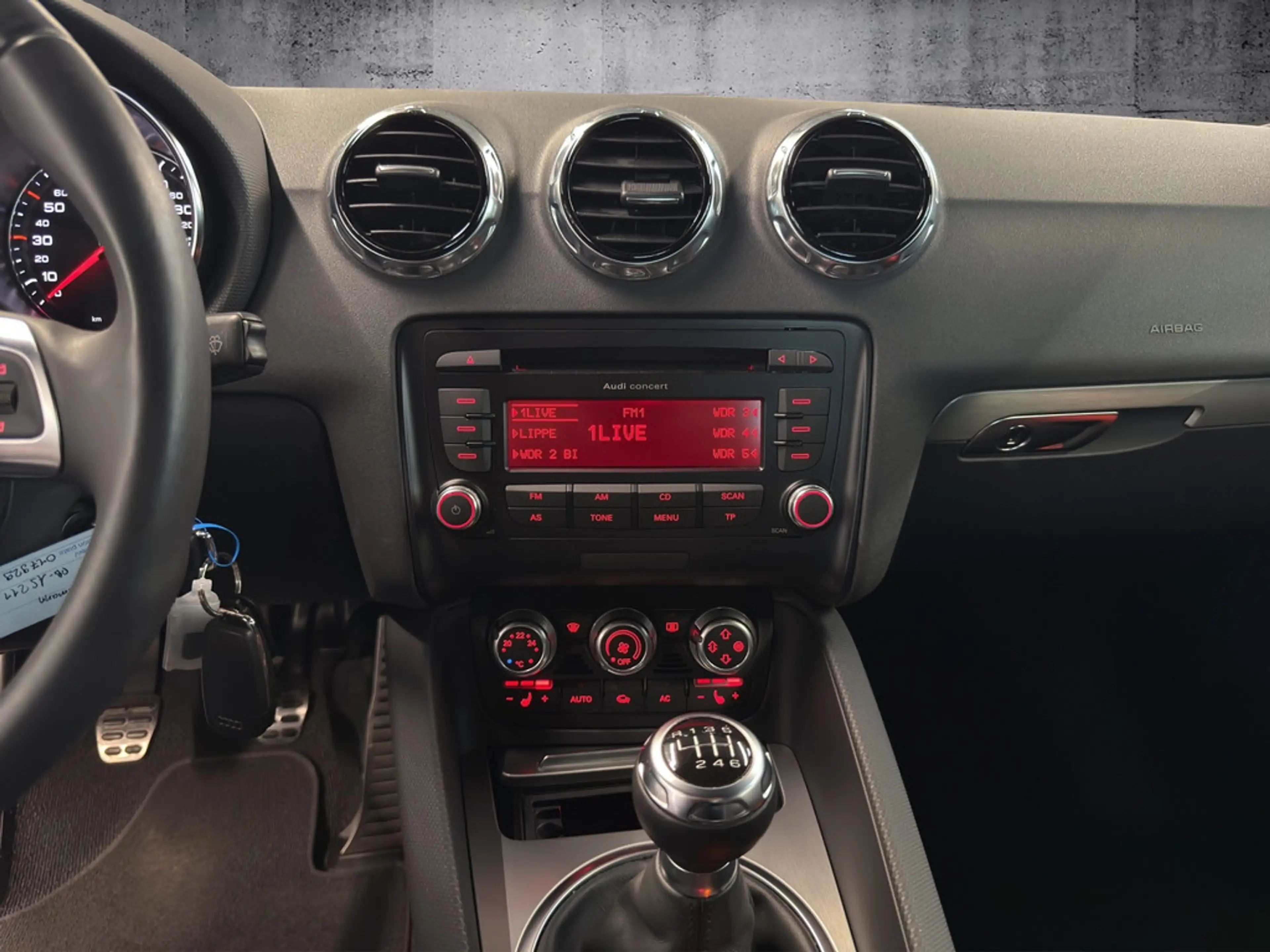 Audi TT 2.0 TFSI Roadster Xenon plus +SHZ+Lederpaket — photo 12