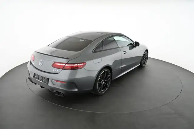 Mercedes-Benz E-Class view 2