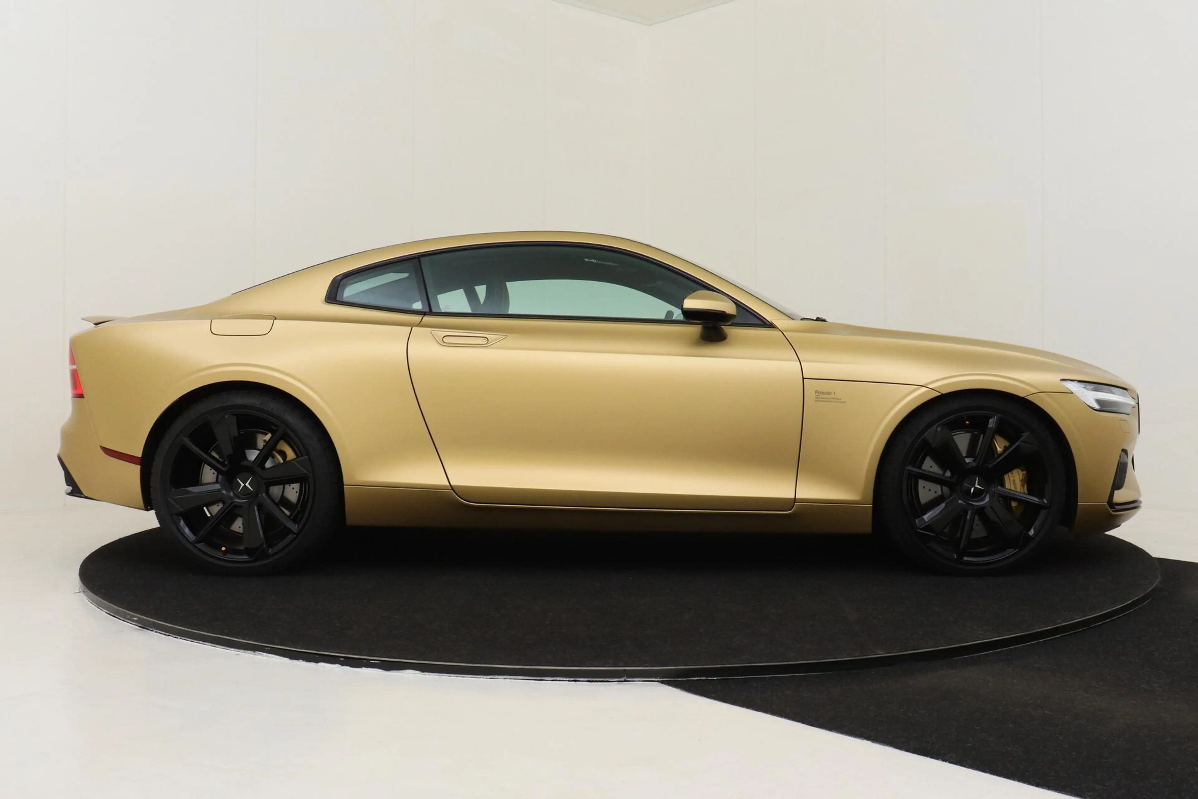 Polestar 1 1 OF 25 FINAL EDITION *FULL OPTIONS!* -PANO.DAK|BO — photo 13