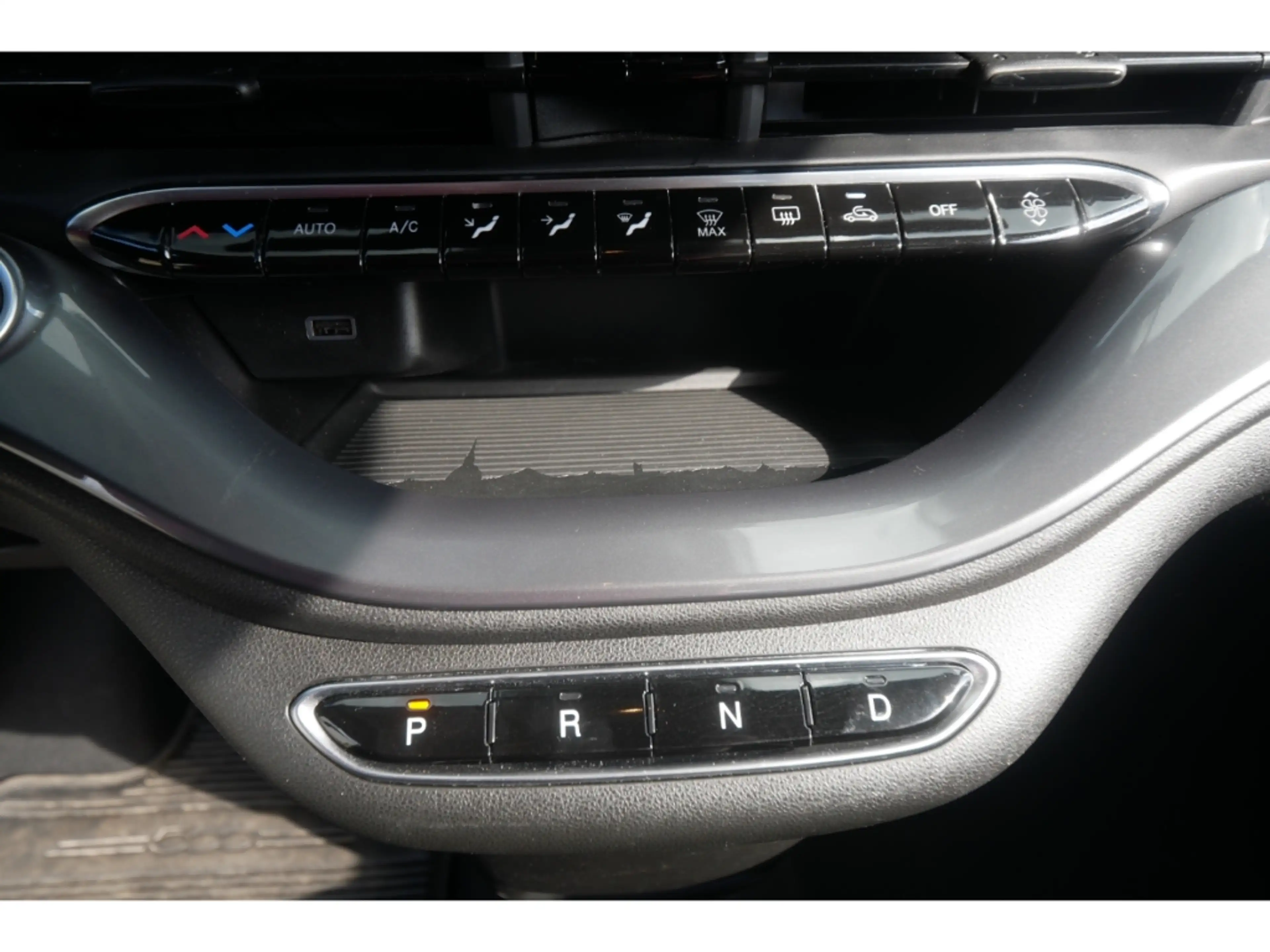 Fiat 500e AT 42 Kwh 118PS KOMFORT KAMERA SHZ ALU — photo 12