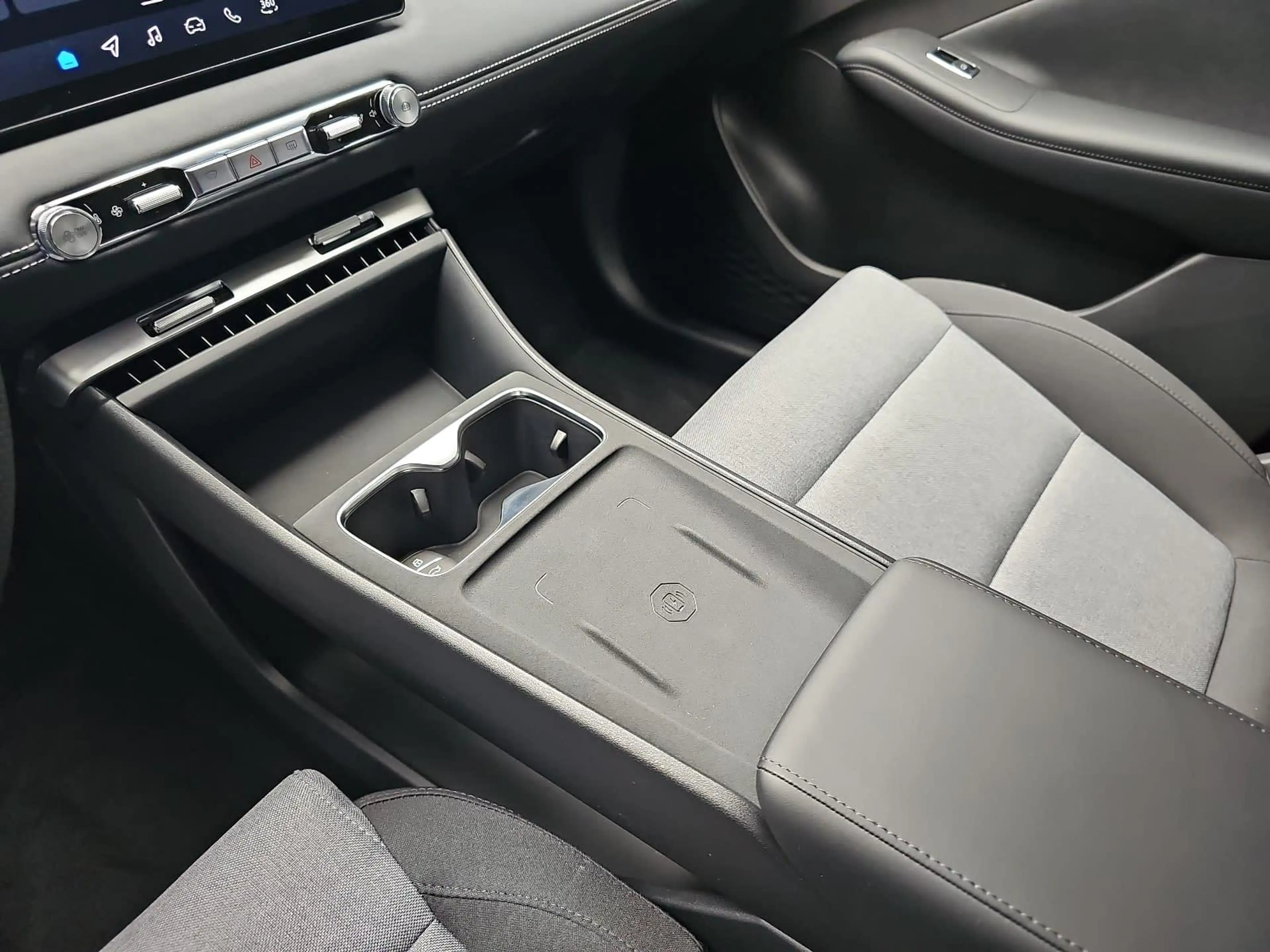 MG MG4 MG4 URBAN EV 54 KWH MY26 PREMIUM — photo 13