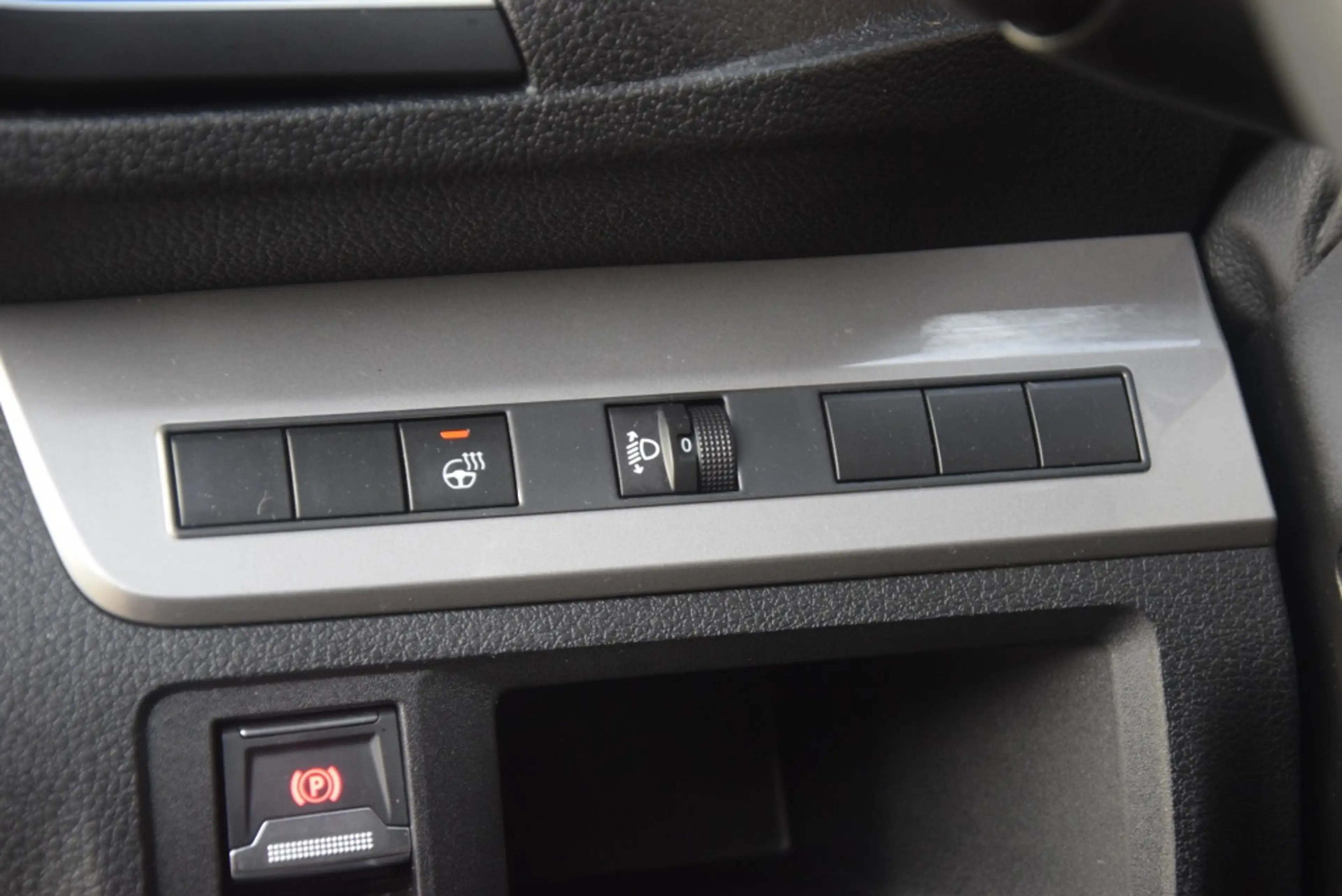 Opel Vivaro-e Electric L2 75kWh Facelift/Bank/PDC/Carplay — photo 19