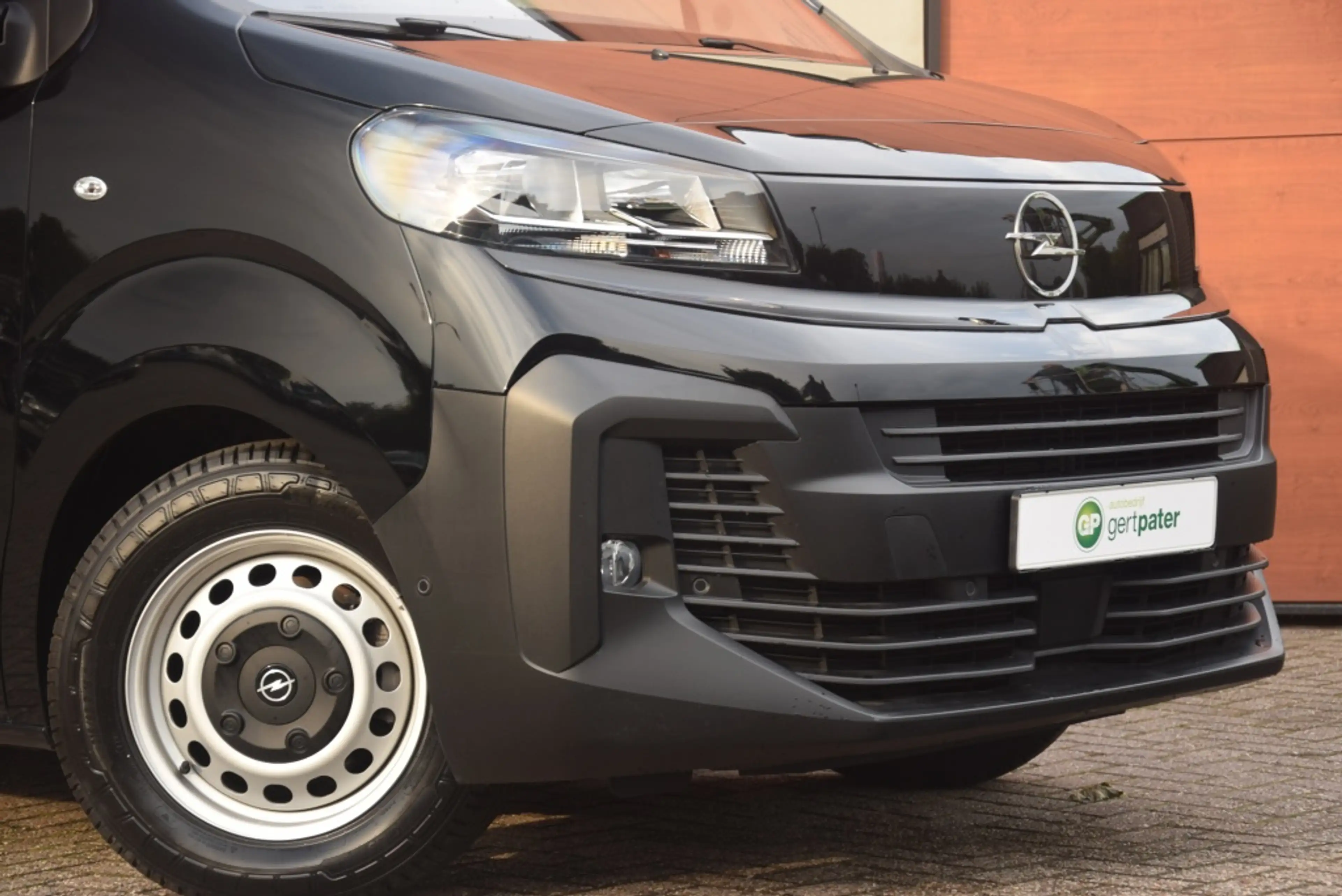 Opel Vivaro-e Electric L2 75kWh Facelift/Bank/PDC/Carplay — photo 3