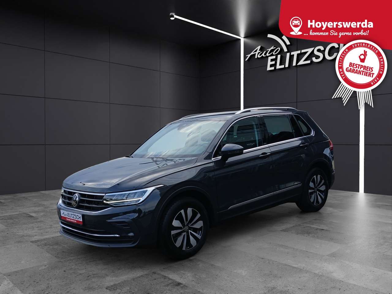 Volkswagen Tiguan 2023 — TSI Move LED CarPlay ACC PDC SHZ LHZ