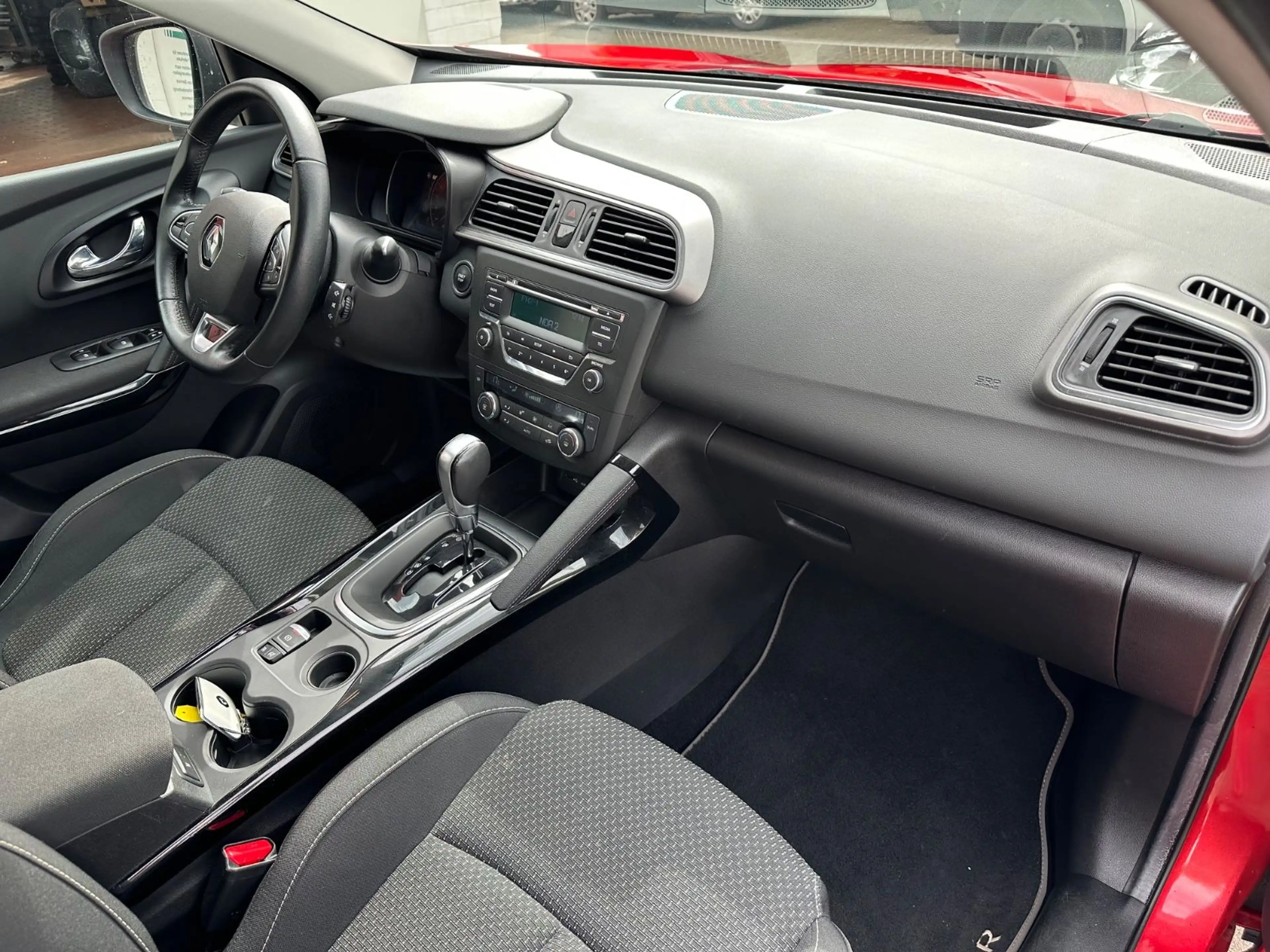 Renault Kadjar Experience/SHZ/AUT/2HD/PDC/TEMP — photo 12