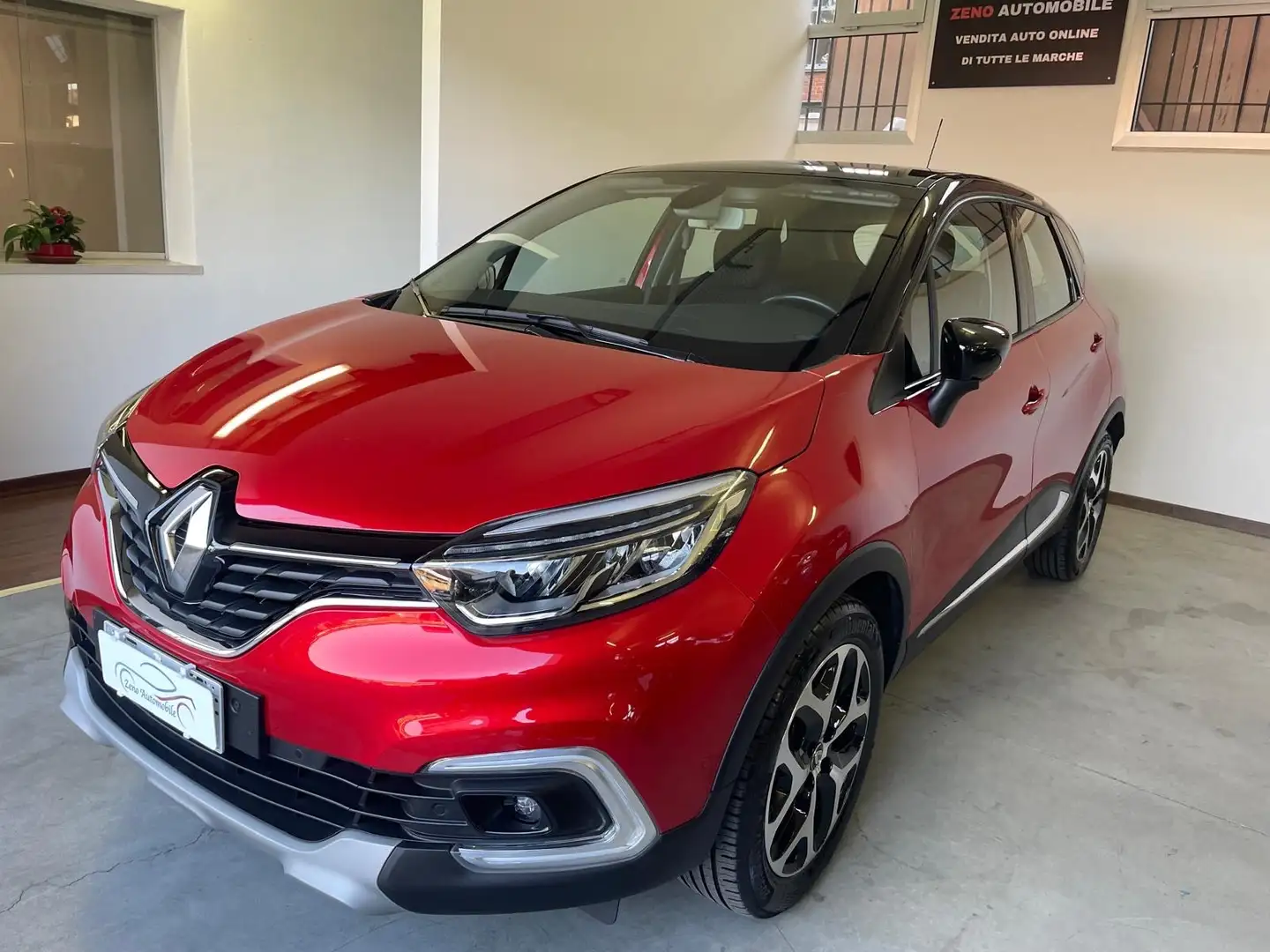 Renault Captur INTENS Rosso - 1