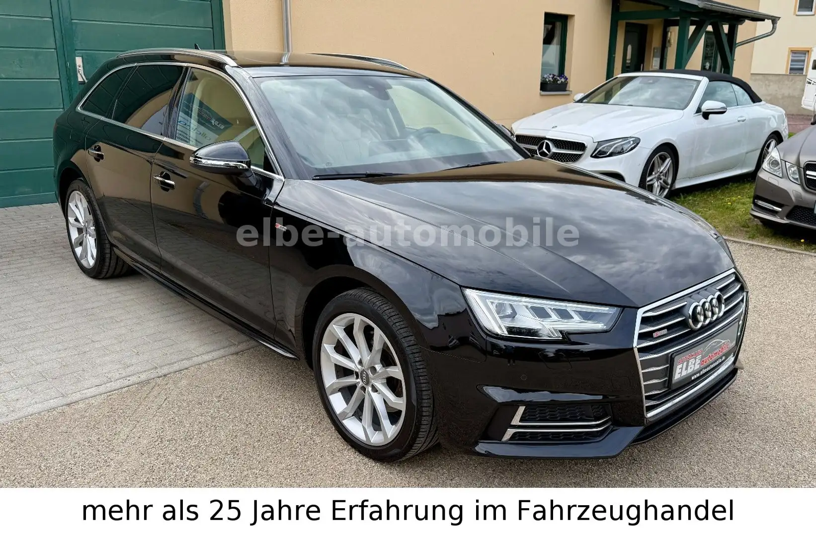 Audi A4 Avant sport 2.0 TDi S-Line, Matrix-LED, Navi Noir - 1