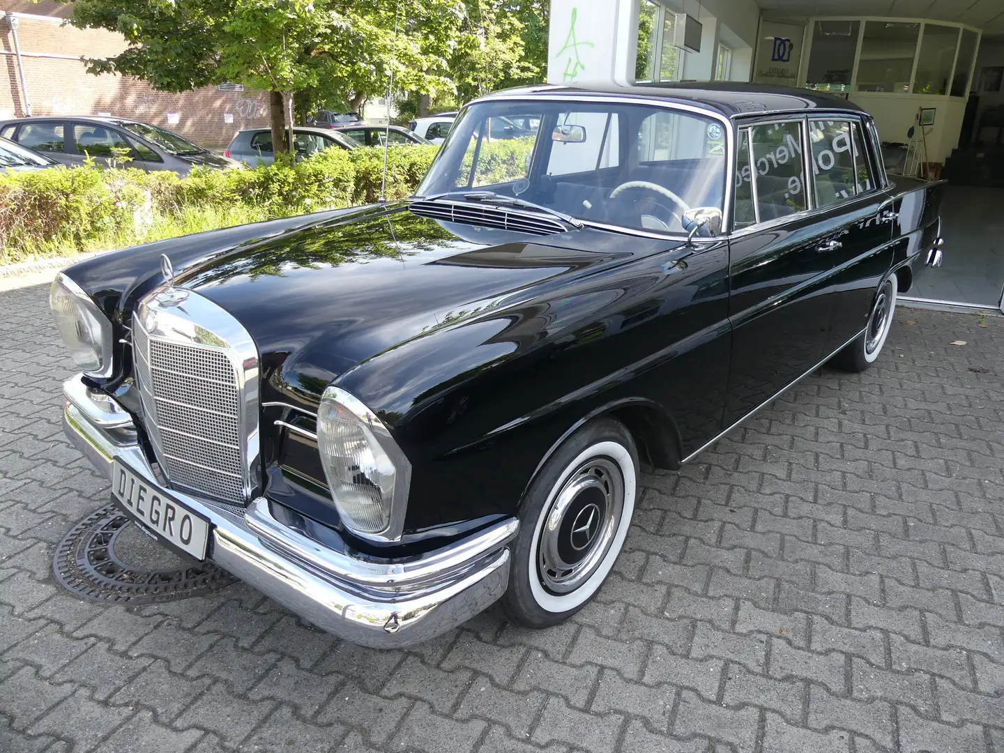Mercedes-Benz 220 Sb Heckflosse * sehr guter Zustand Zwart - 1