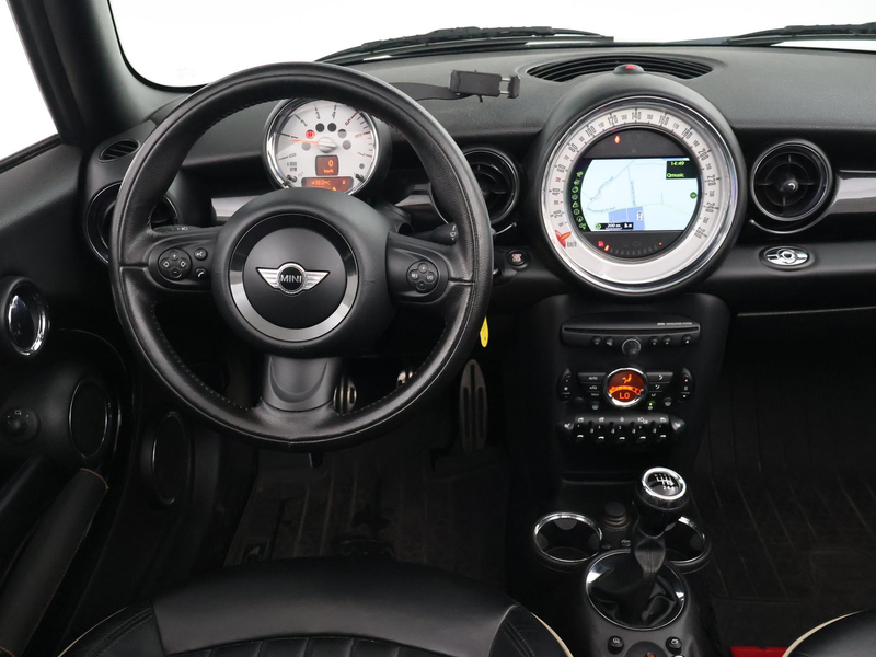 MINI Cabrio 2.0 SD 143 PK DIESEL CHILI + STOELVERW. | L — photo 3