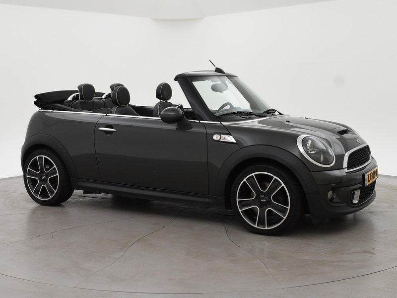 MINI Cabrio 2.0 SD 143 PK DIESEL CHILI + STOELVERW. | L — photo 17