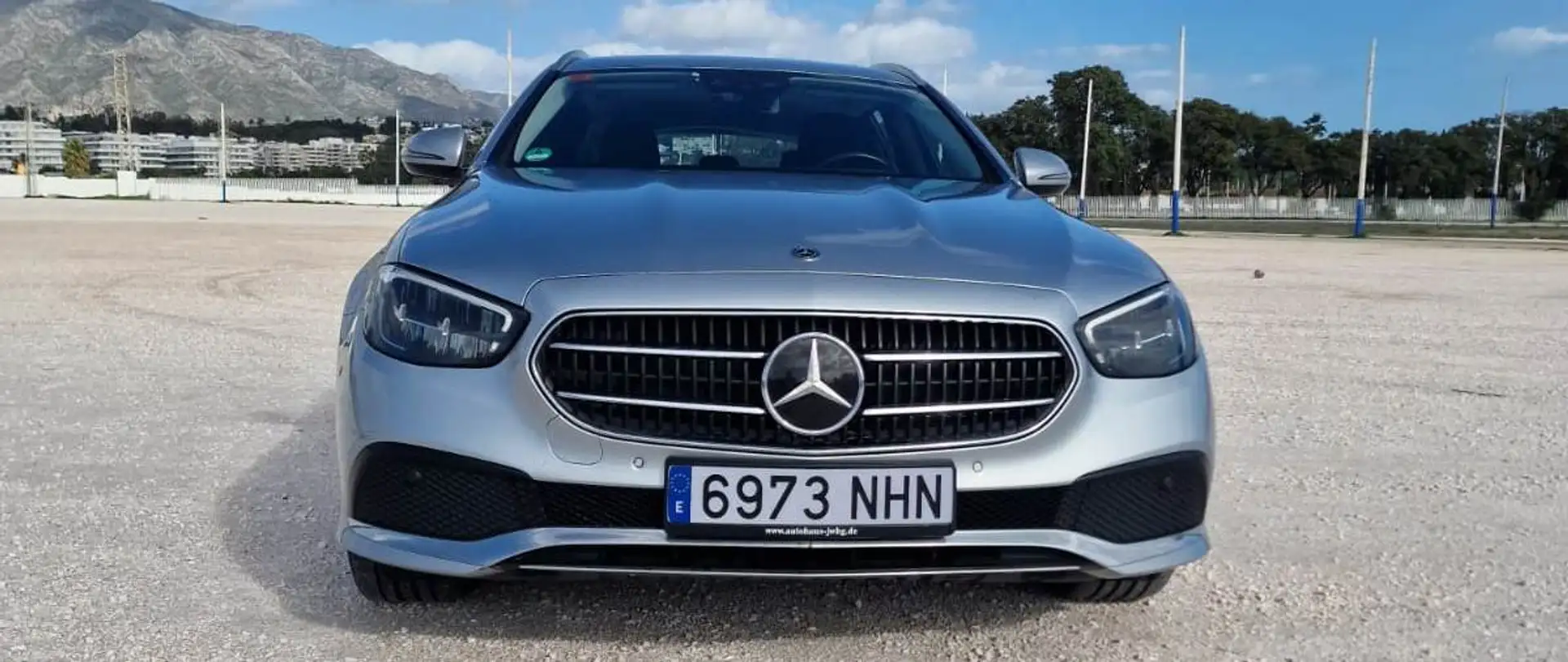 Mercedes-Benz E 300 E Estate 300 de Gris - 2