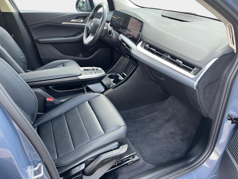 BMW 218 Luxury Line — photo 14