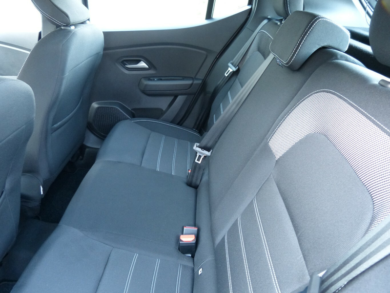 Dacia Sandero Expression TCE 90[KLIMA/CAM/SHZ/NAVI] — photo 13