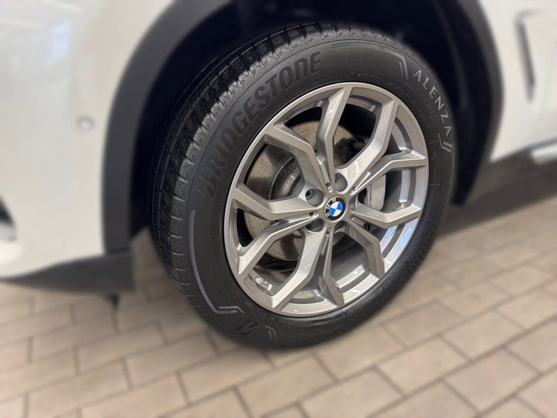 BMW X4 xDrive 30d 48 V — photo 3