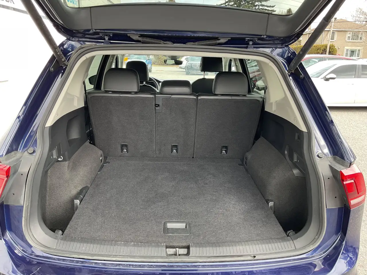 Volkswagen Tiguan снимка Volkswagen Tiguan