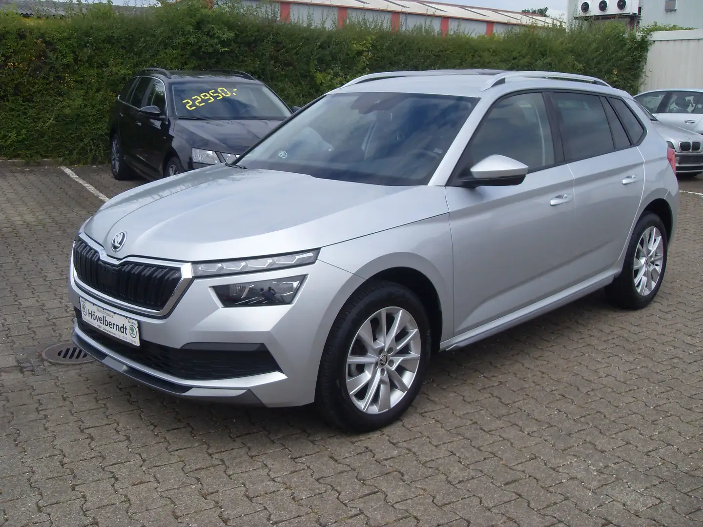 Skoda Kamiq 1,0 TSI Style Grau - 1