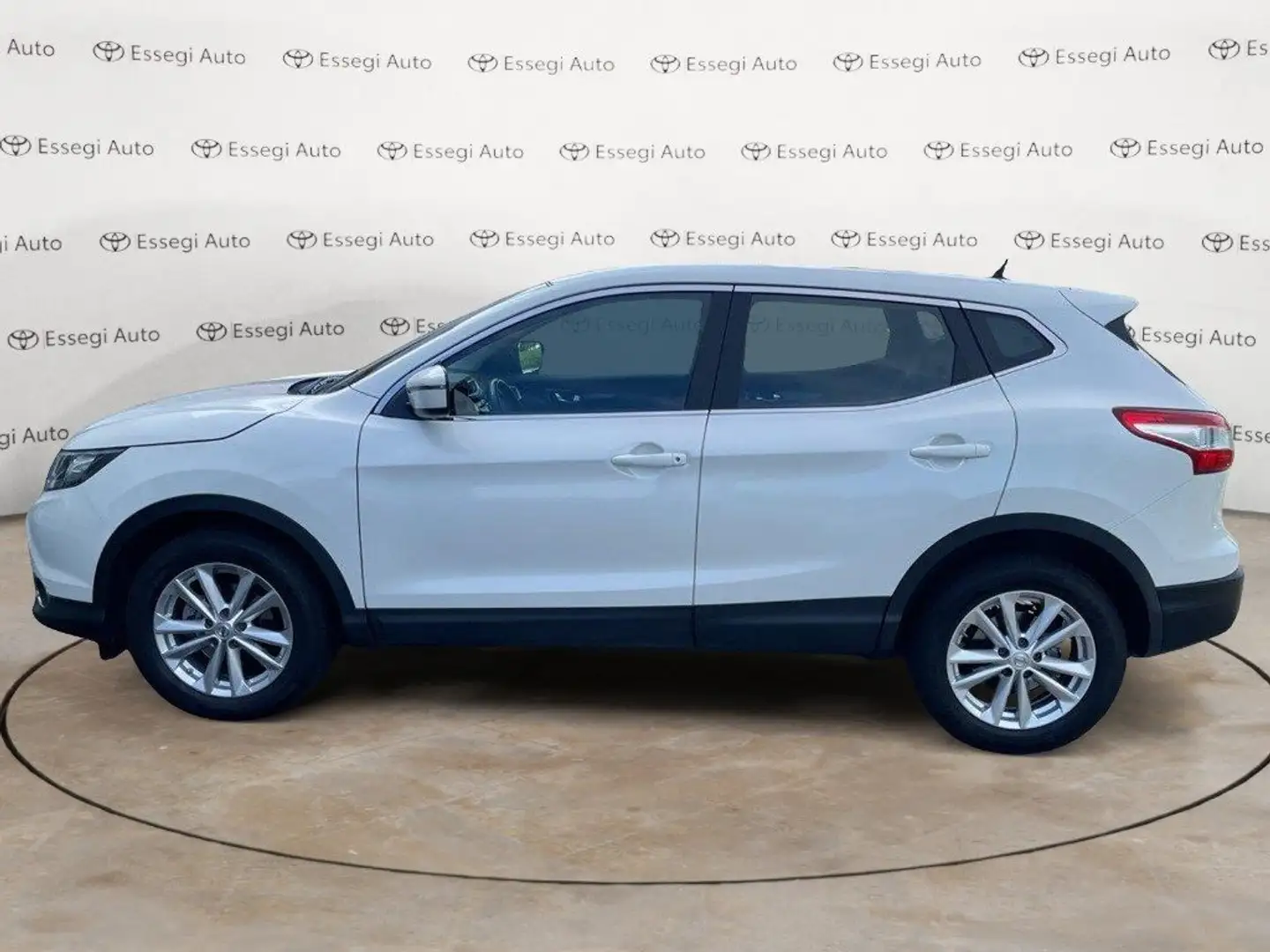 Nissan Qashqai 1.6 dCi 2WD Acenta Сірий - 2